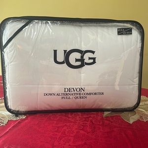 Ugg full/ queen comforter
